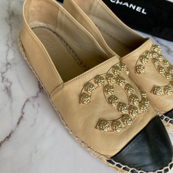 CHANEL Lambskin Camellia Studded Espadrilles EU 37 - Picture 12 of 12